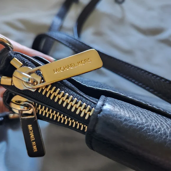 Michael Kors Black Leather Crossbody with Gold Logo - Picture 6 of 10